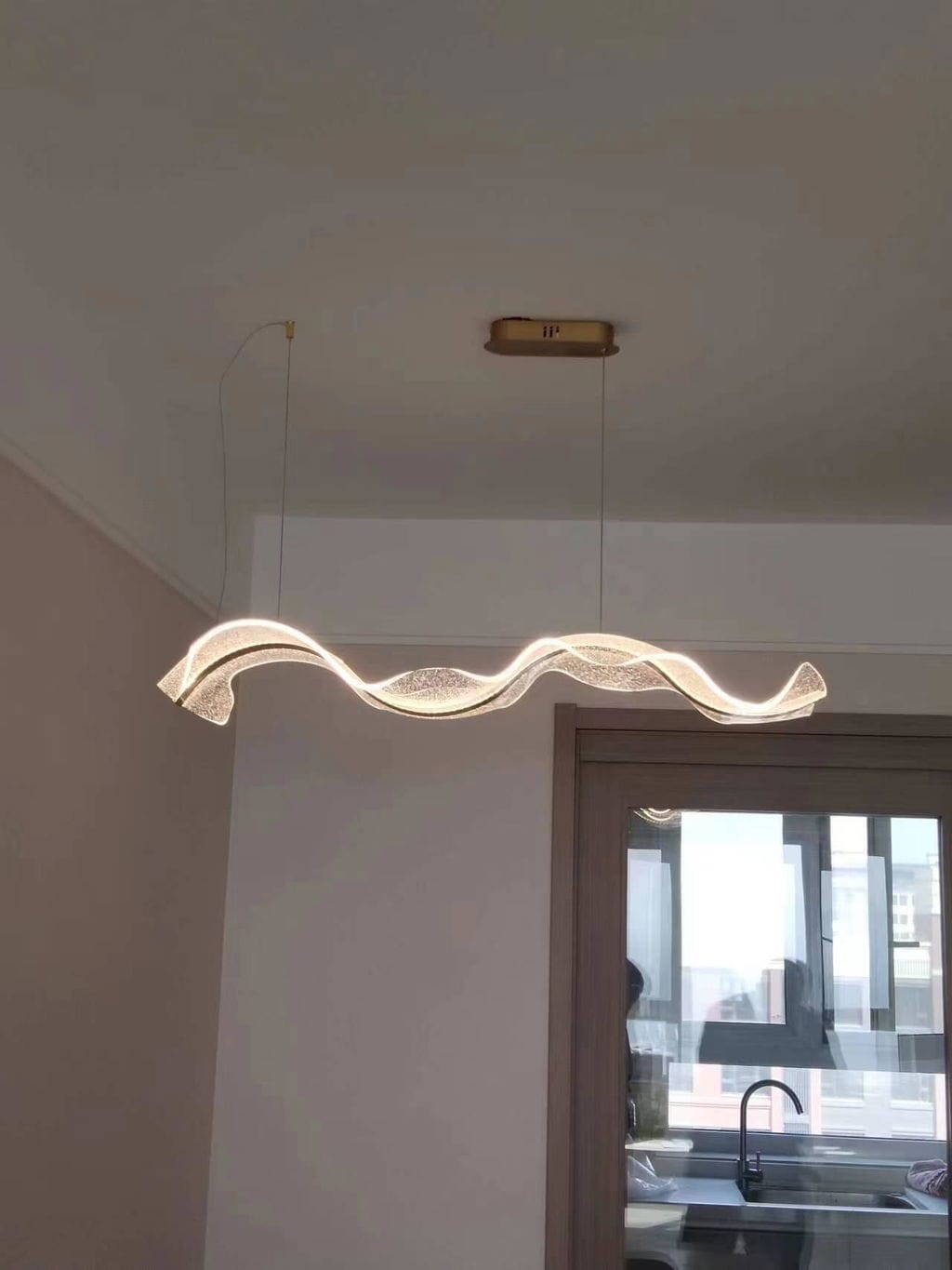 Customer photo review of Gold Pendant Light, Linear Wavy Acrylic Shade, 100 to 150 cm