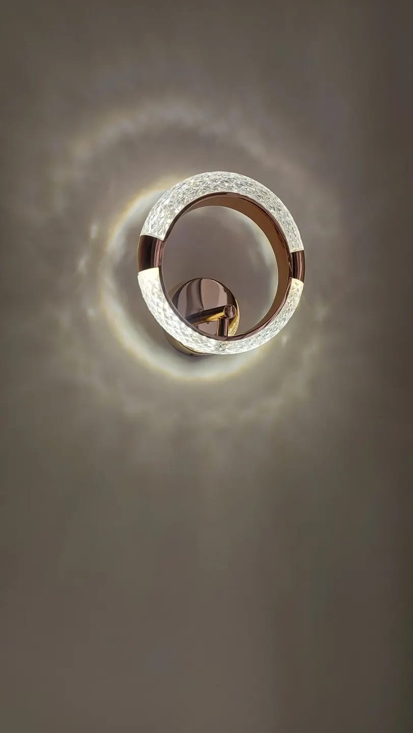 Customer photo review of Gold Wall Light, Patterned Acrylic Arc, Wall Sconce, 20–24 cm