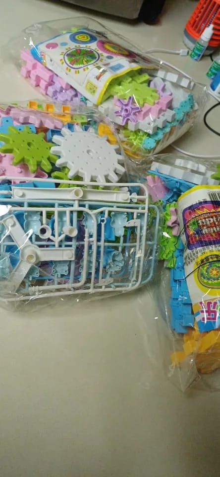 Customer photo review of Montessori Gears™ - Educational Gears
