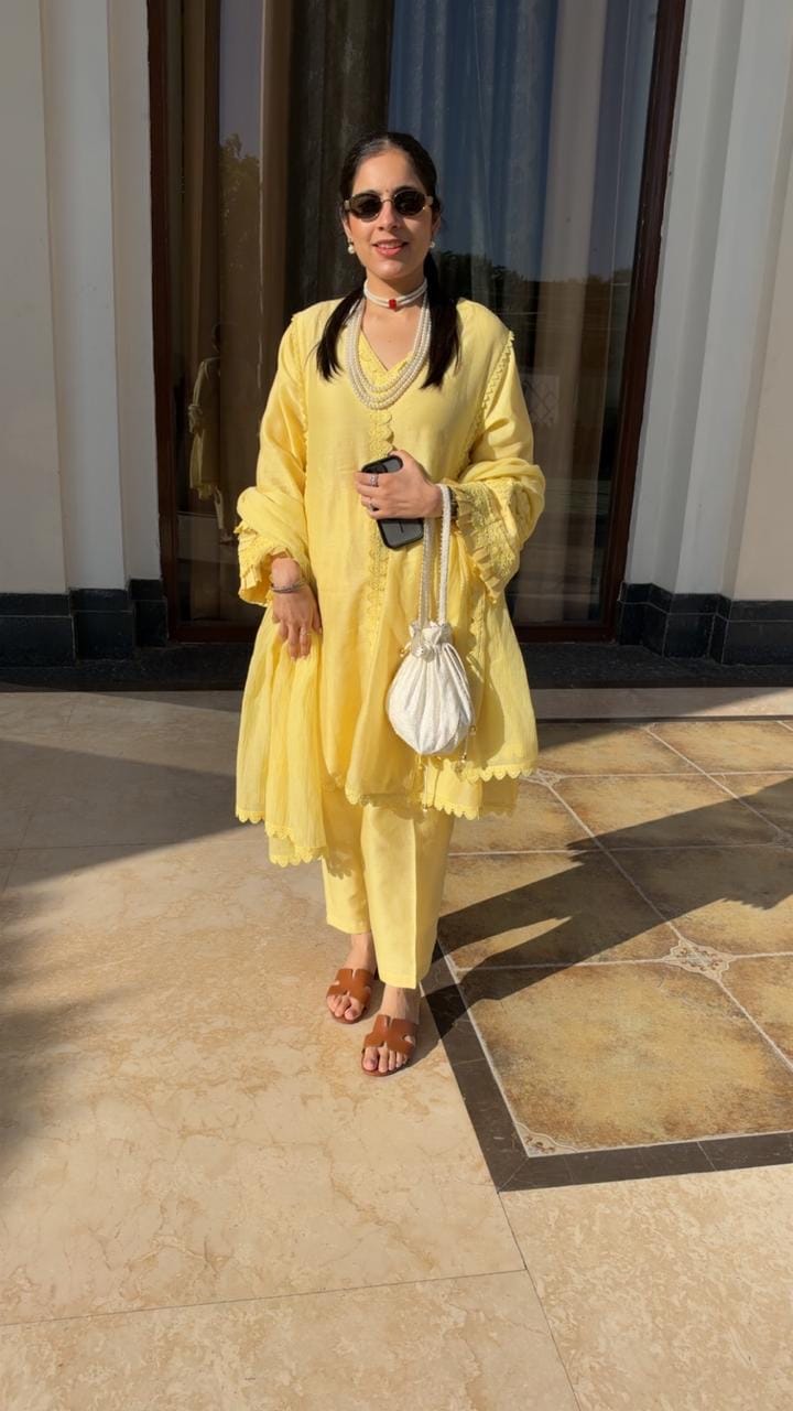 Customer photo review of Meher Taluja in Samara Yellow Cotton-Silk Chanderi Choga Set
