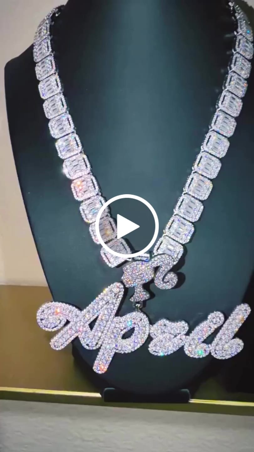 Customer video review of PINK FASHIONISTA CUSTOM NECKLACE