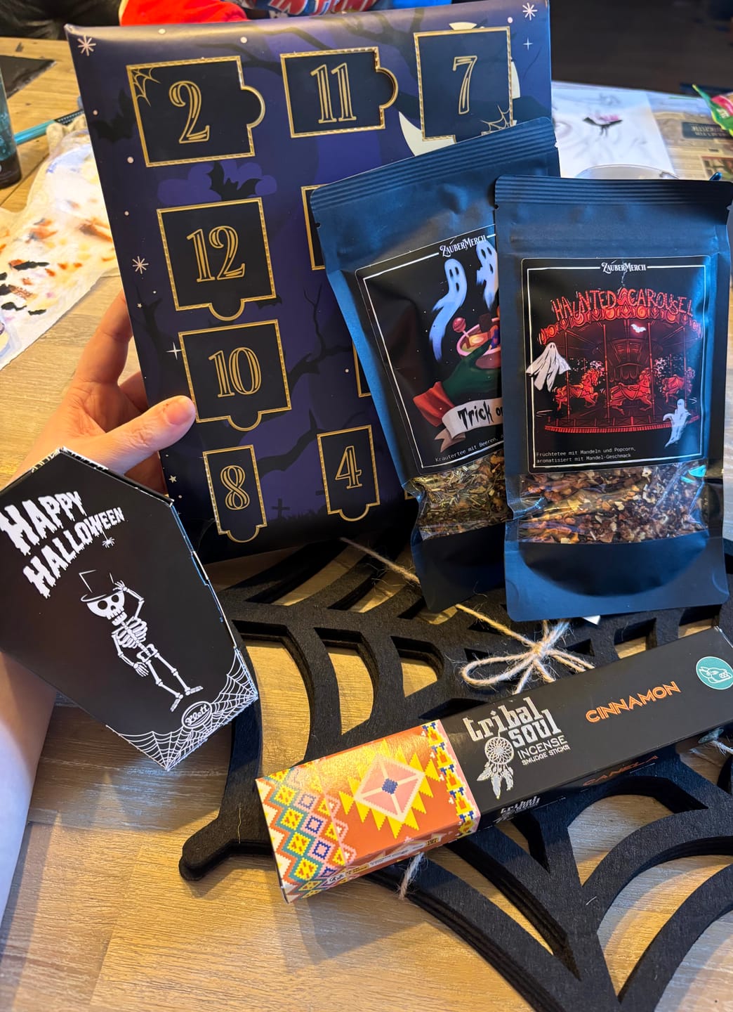 Customer photo review of XXL Herbst & Halloween Mystery Box