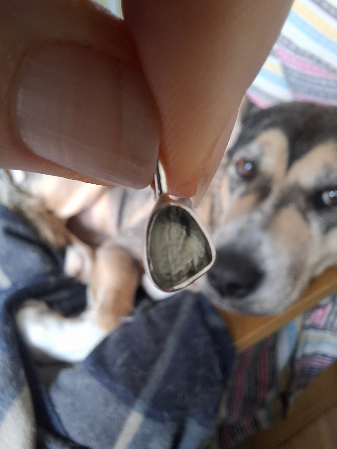 Customer photo review of Moldavite - Mini necklace pendant (sterling silver)