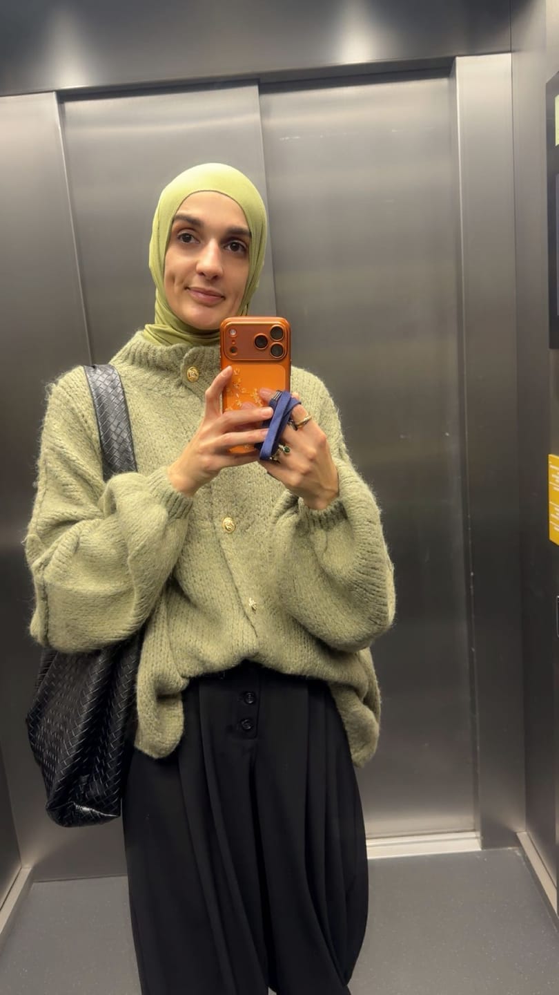 Customer photo review of Oversized Cardigan "CozyGlam"