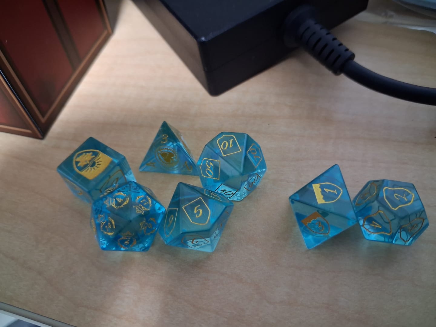 Customer photo review of Frieren Glass Dice Set