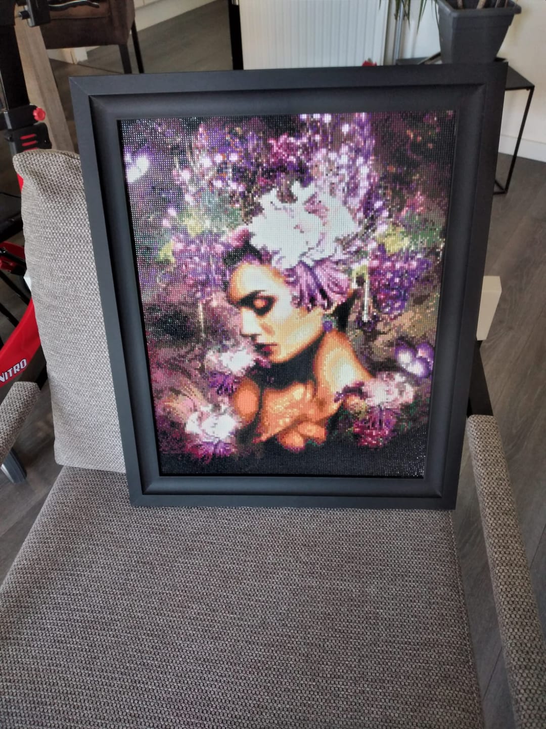 Customer photo review of Vrouw Met Bloemen