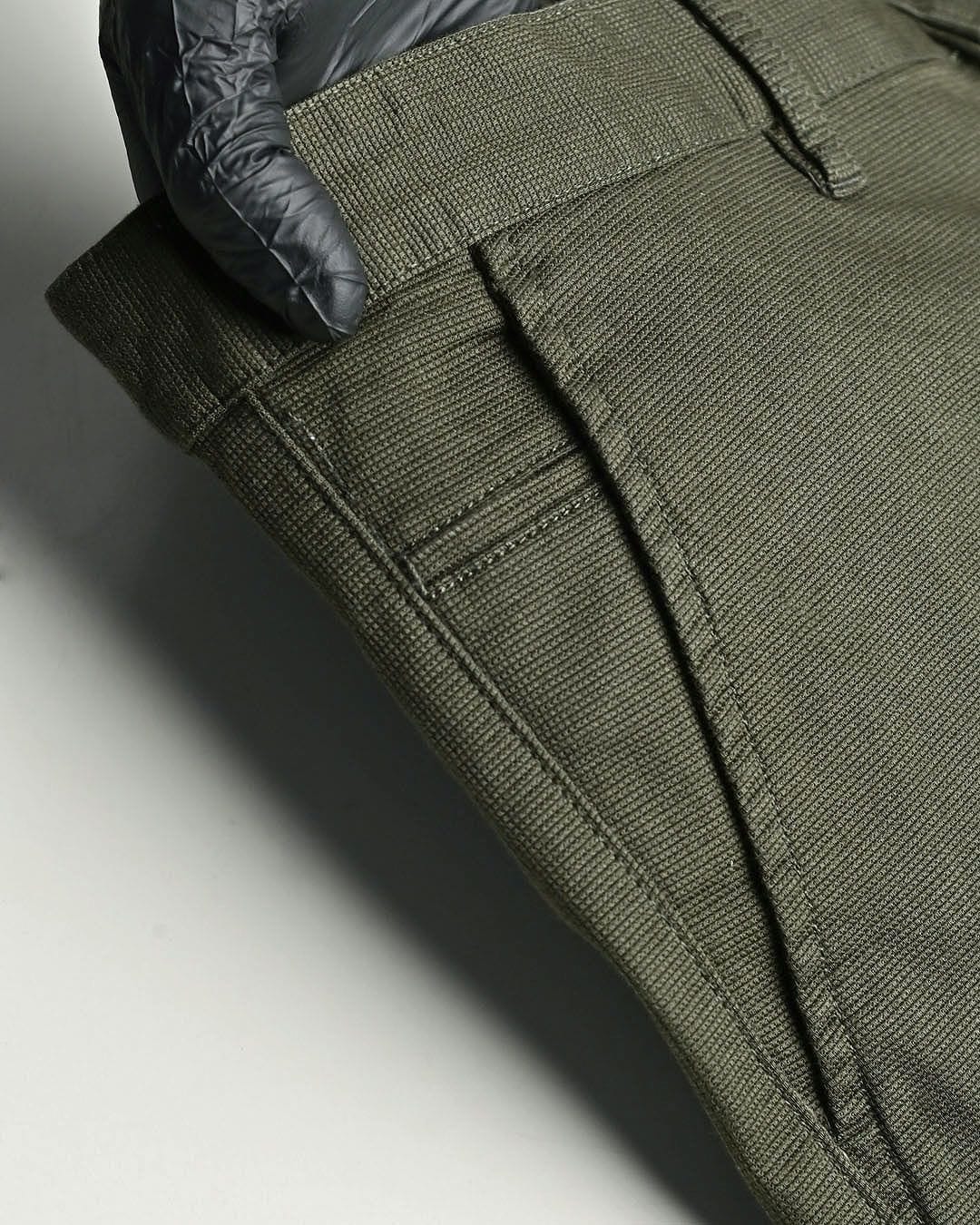 Customer photo review of Dark Green Mini Weave - Dobby Pant