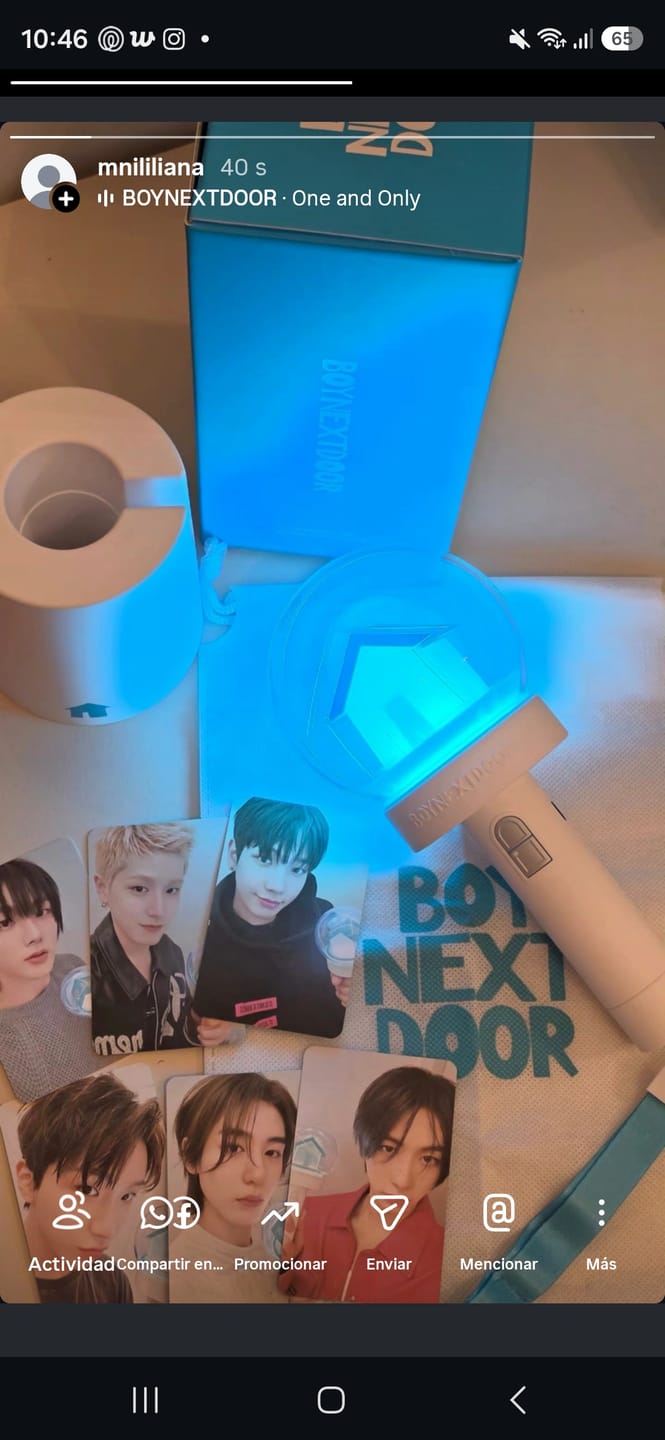 Customer photo review of BOYNEXTDOOR - OFFICIAL LIGHT STICK SET