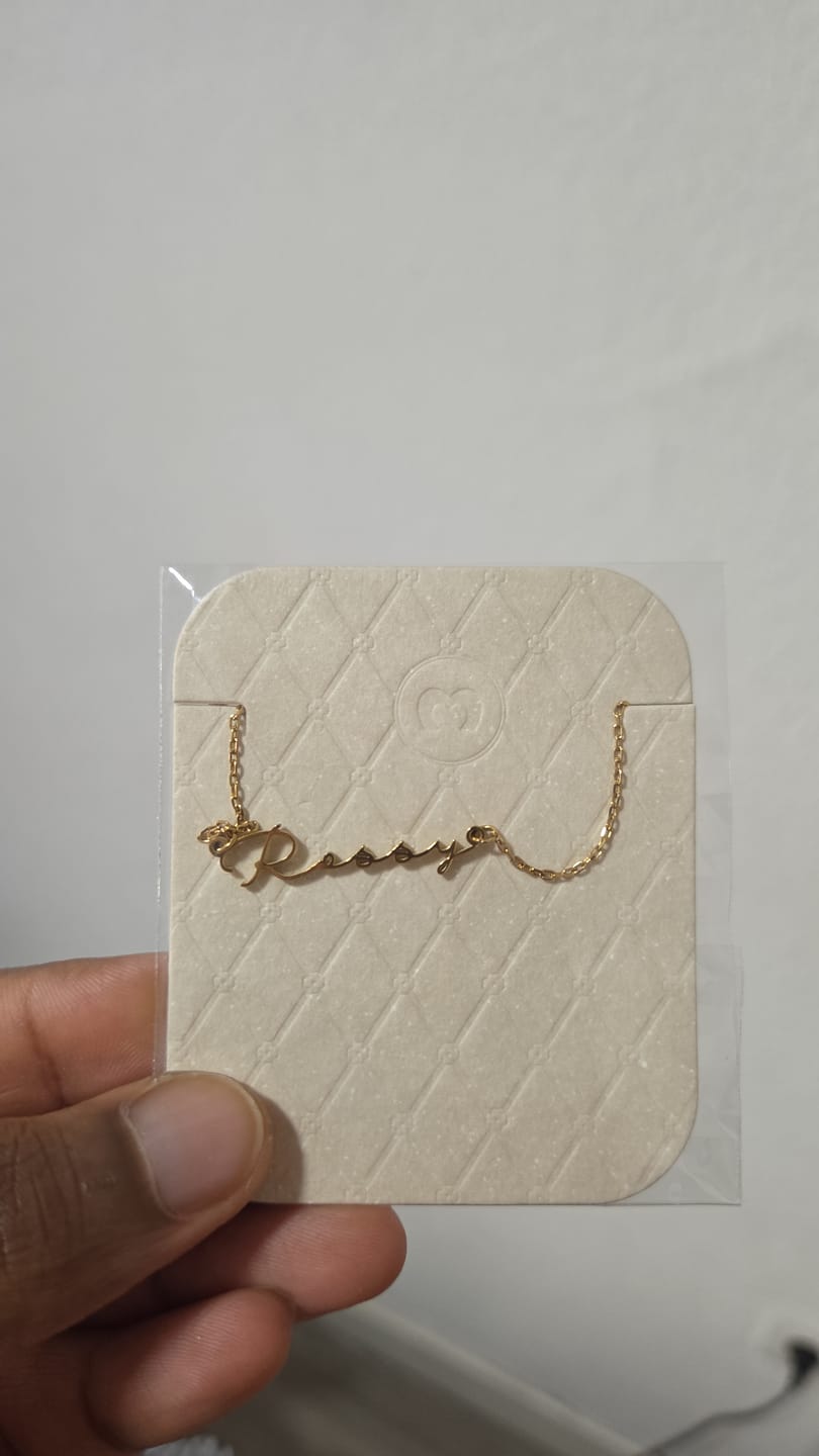 Customer photo review of Collar My Name - Personalizado