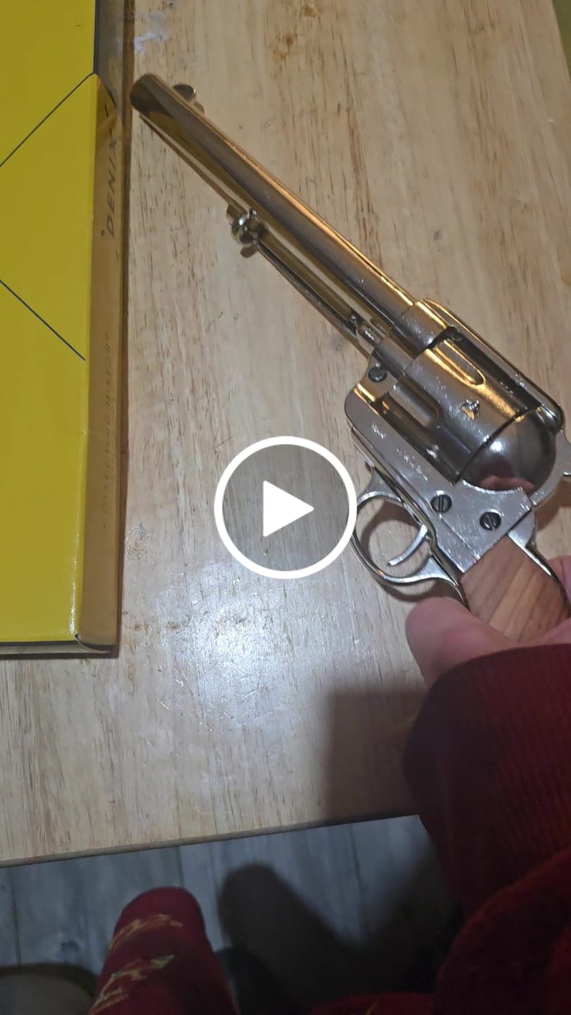Customer video review of Colt Single Action Army "Rio Bravo"  7.5" Barrel (Nickel Finish)