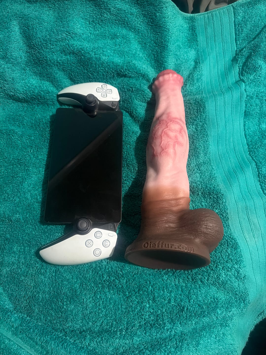 Customer photo review of Oieffur StrongBow - Silicone Centaur Dildo -  6 Sizes