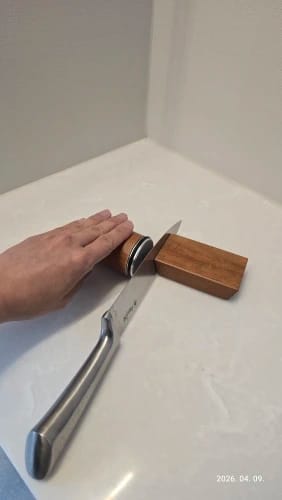 Customer photo review of Rollmaster Rolling Knife Sharpener™