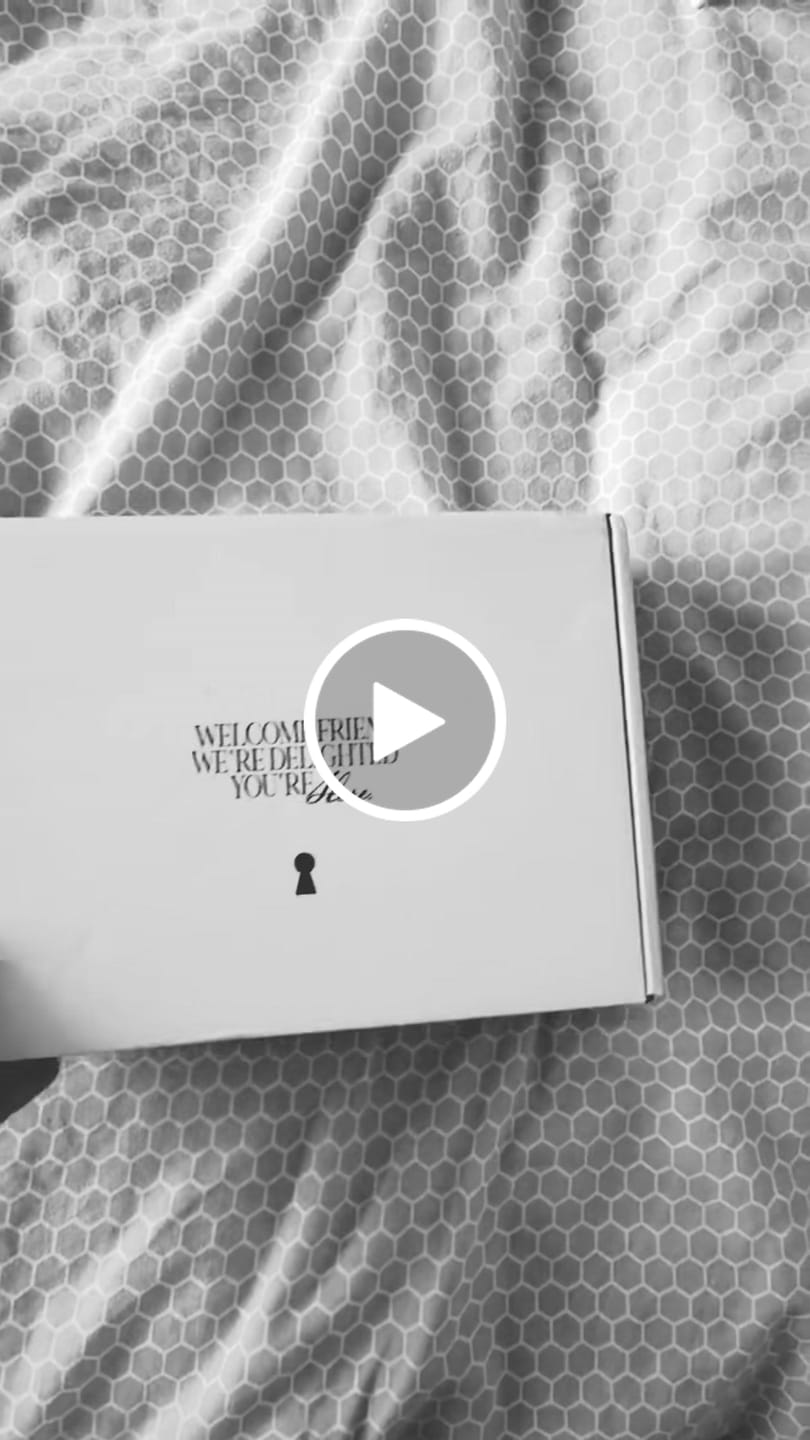 Customer video review of Refillable Folio in Salty Plum
