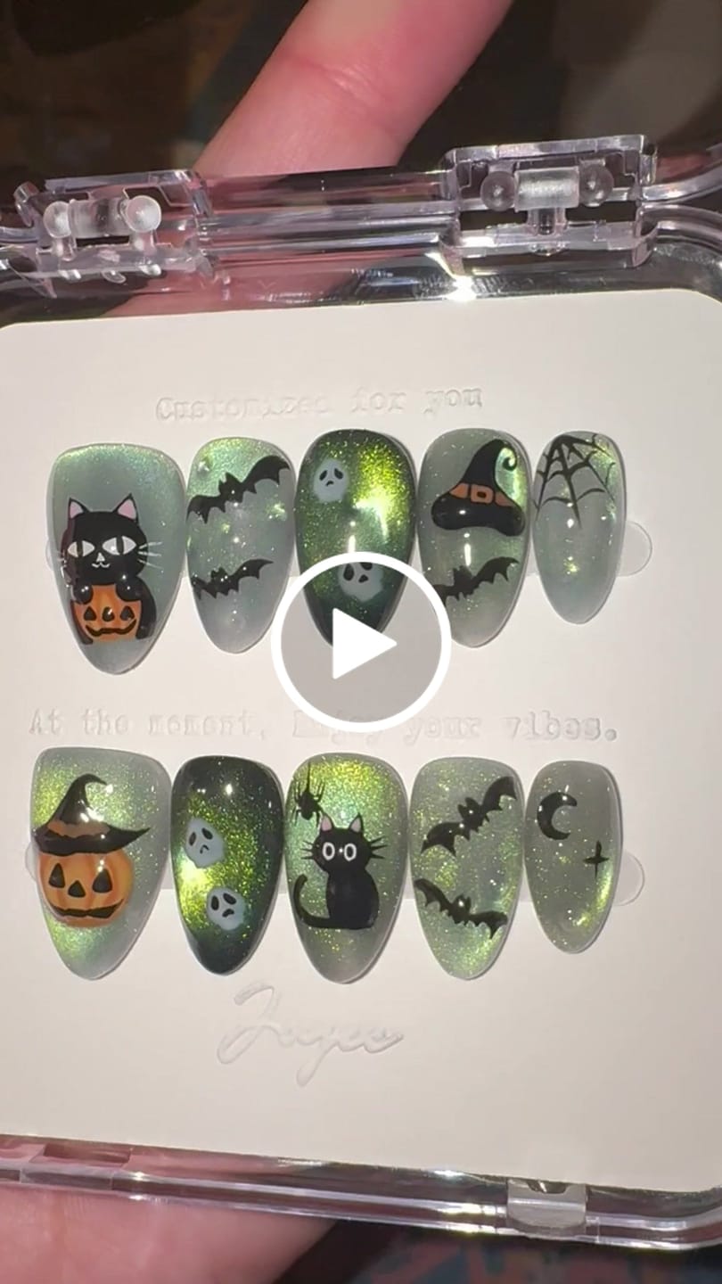 Customer video review of Witch's Cat