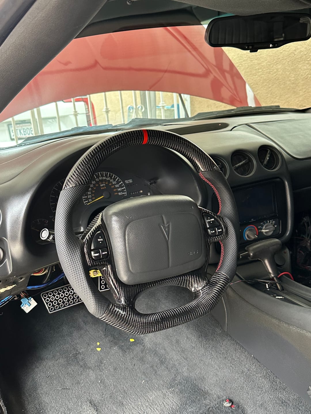 Customer photo review of 1993-2002 4th Generation Chevy Camaro Carbon Fiber Steering Wheel