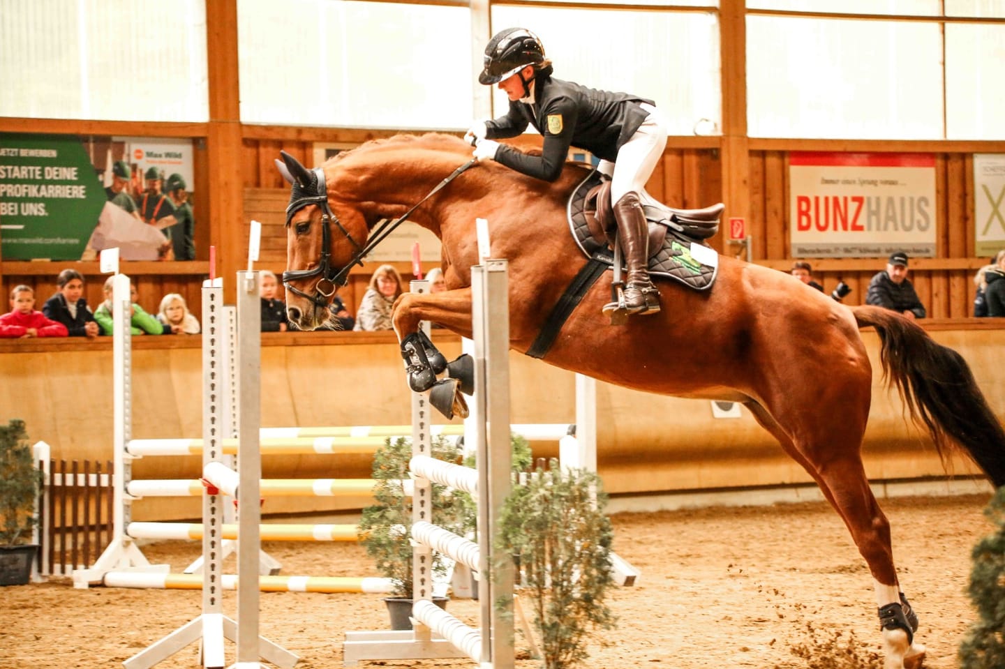 Customer photo review of LEXA - RIDING LEGGINGS | WHITE ROSE GOLD