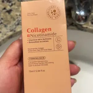 Customer photo review of Idratante Maschera Viso Peel-Off Collagene e Niacinamide