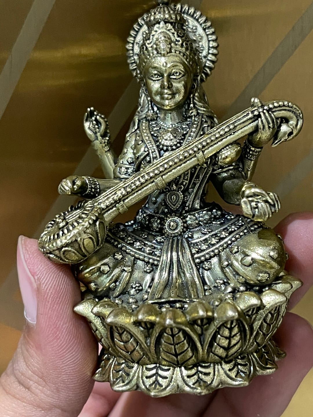 Customer photo review of Saraswati Ji Brass Idol | Vastu Remedy for Wisdom, Learning & Artistic Growth | 3–6 Inch | 110–900 g