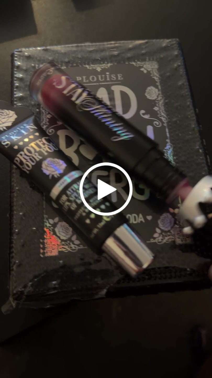 Customer video review of Halloween Crystal Bad Bitch Energy Lip Conditioner & Lip Oil Duo - PRE ORDER