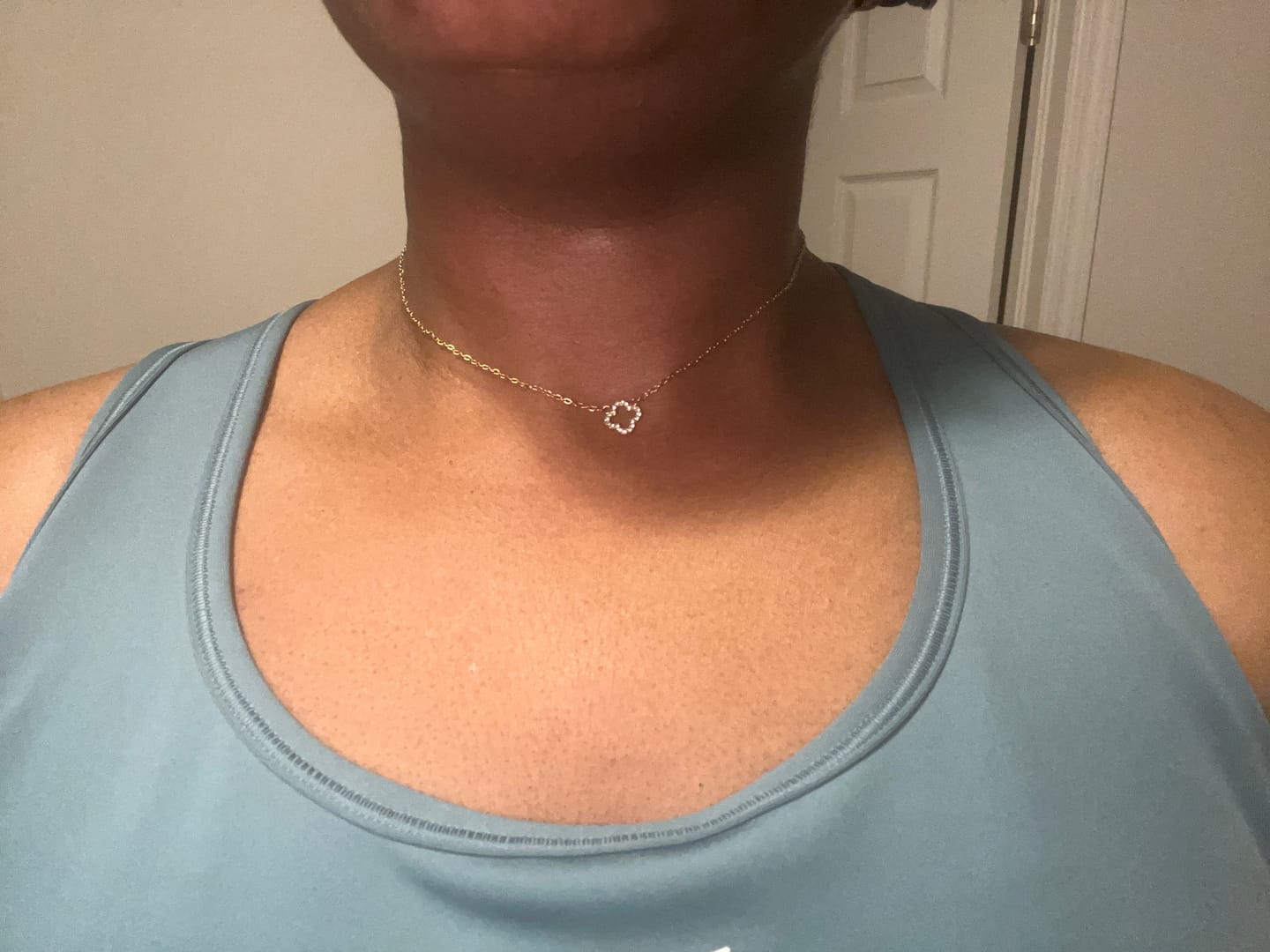 Customer photo review of Luxe Crystal Clover Necklace