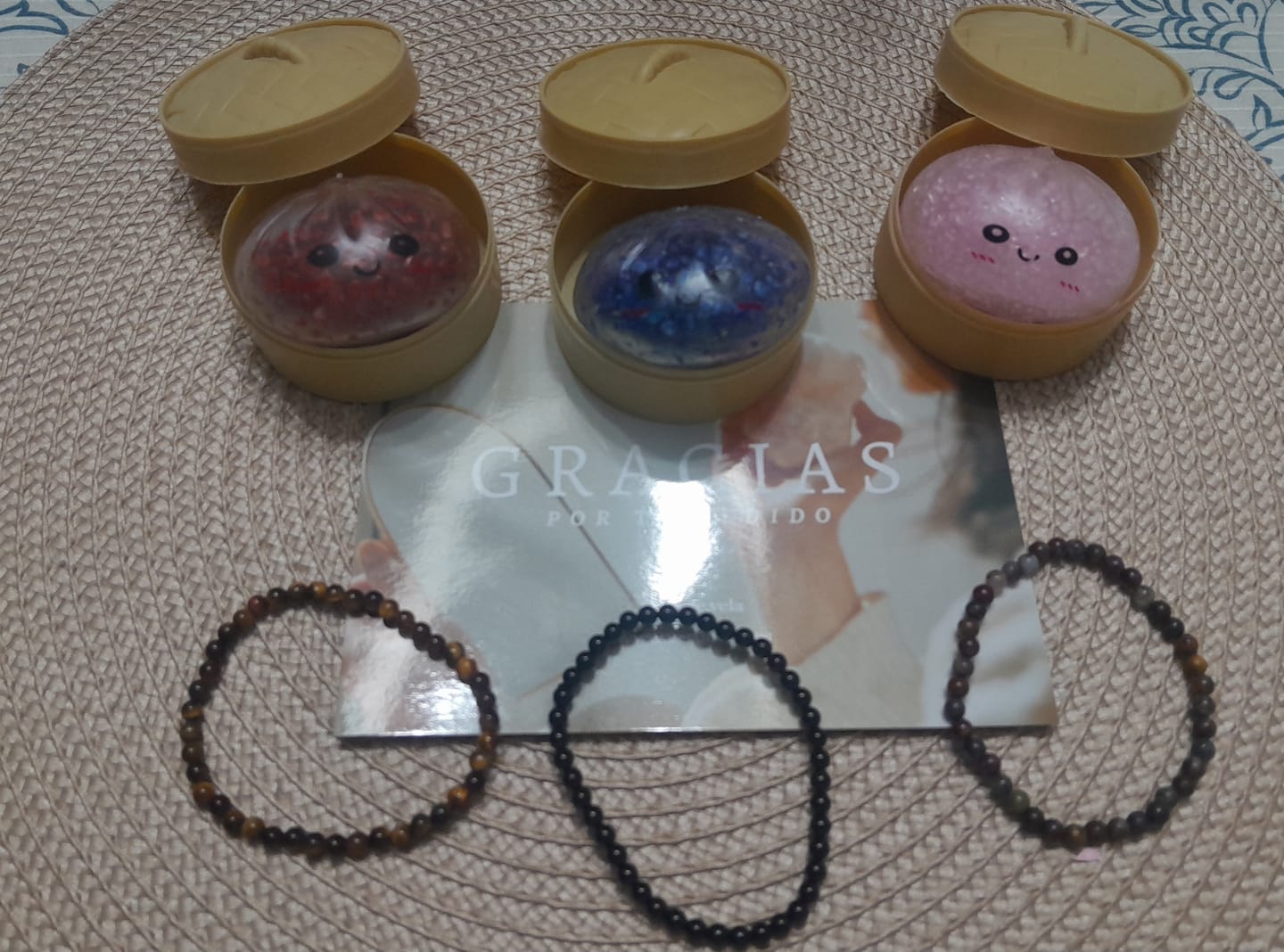 Customer photo review of Dumpling Squishies |  Minerales variados | Juguete antiestrés