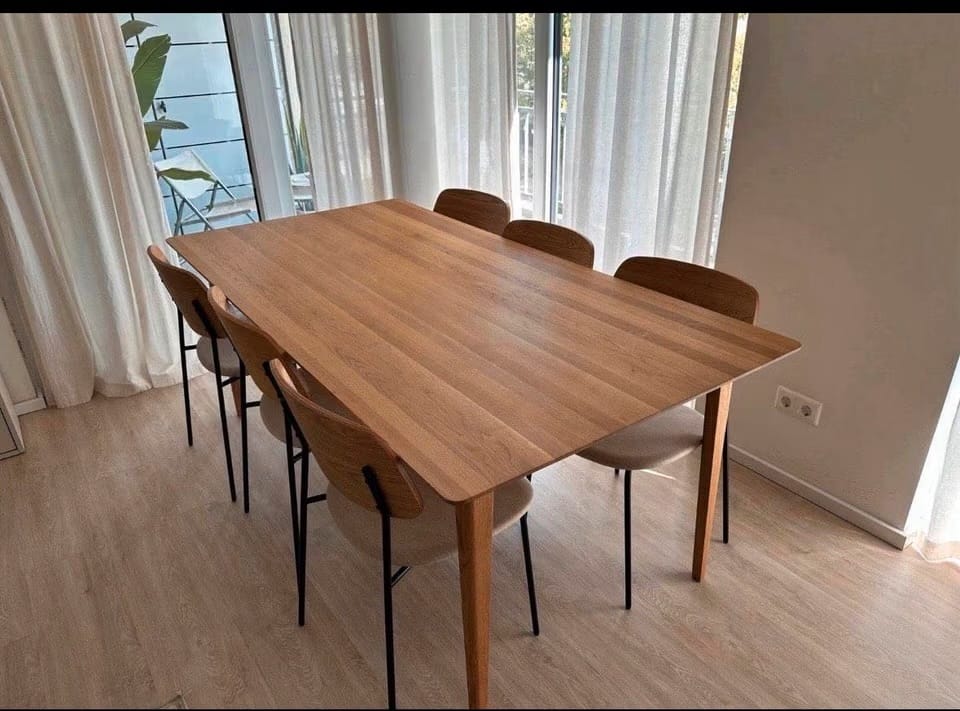 Customer photo review of Riko Dikdörtgen Ahşap Yemek Masası Meşe