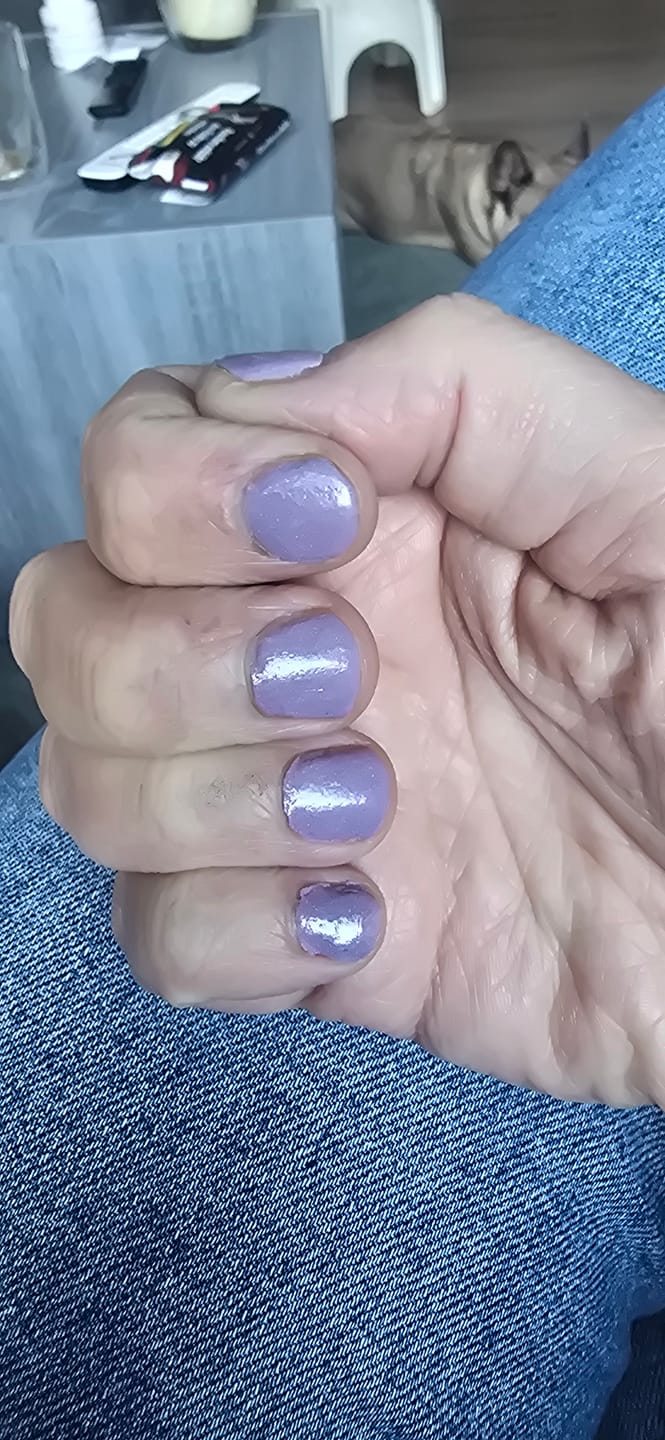 Customer photo review of Violet Sand Dipping Powder