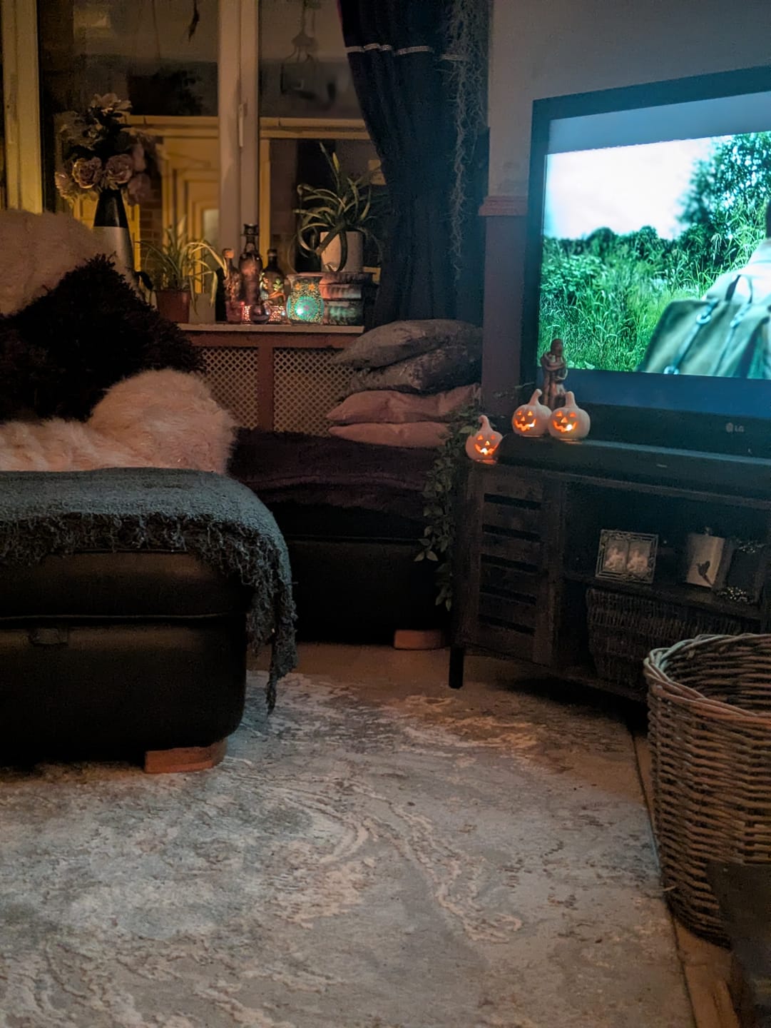 Customer photo review of Serenity Metallic Abstract Rug - Water Flow Grey