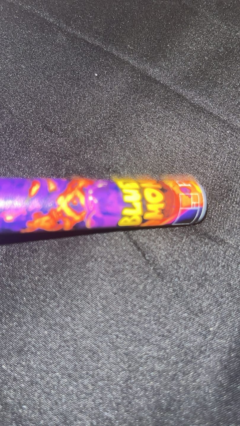 Customer photo review of Blueberry Monster Live Rosin Disposable 0.5g