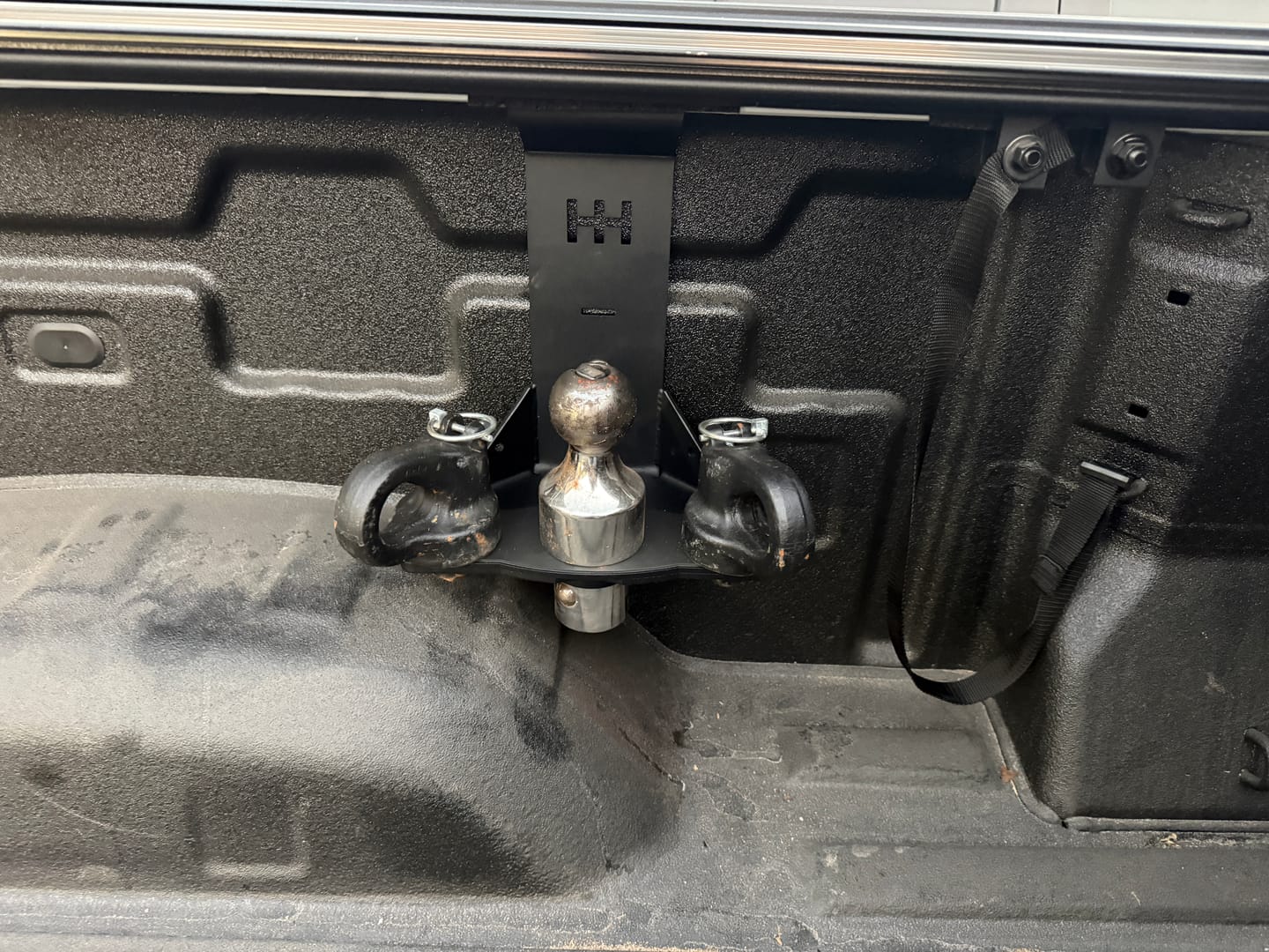 Customer photo review of Hitcholder™ Gooseneck - Chevy/GMC