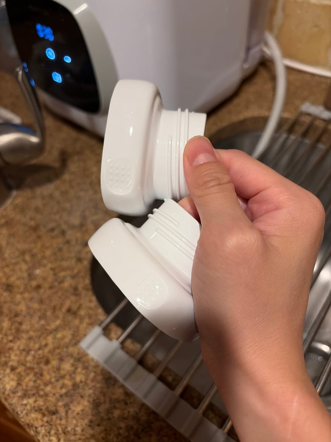 Customer photo review of Hegen Wide Neck Adapter - 2-Pack
