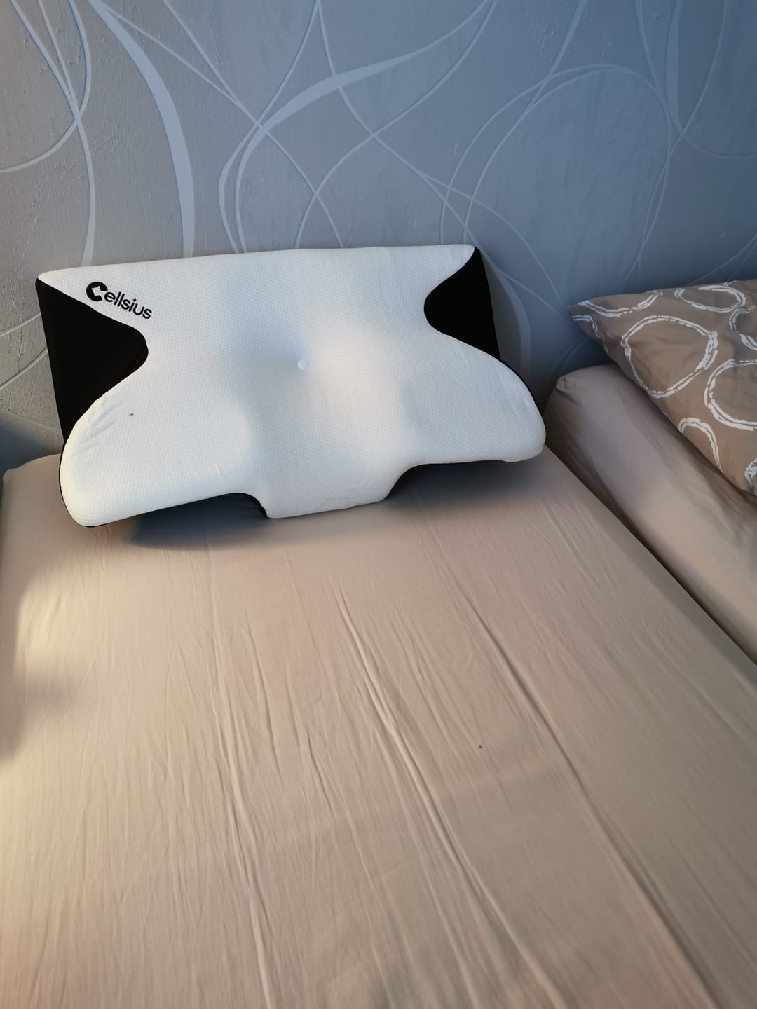 Customer photo review of Oreiller Papillon Cervical Cellsius - Le secret du dormeur latéral et dorsal