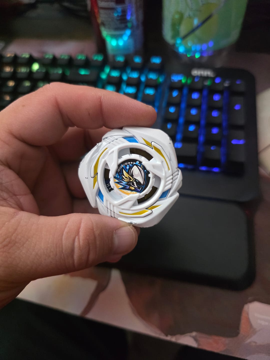 Customer photo review of Takara Tomy Beyblade X UX-20 Starter Glory Valkyrie LF