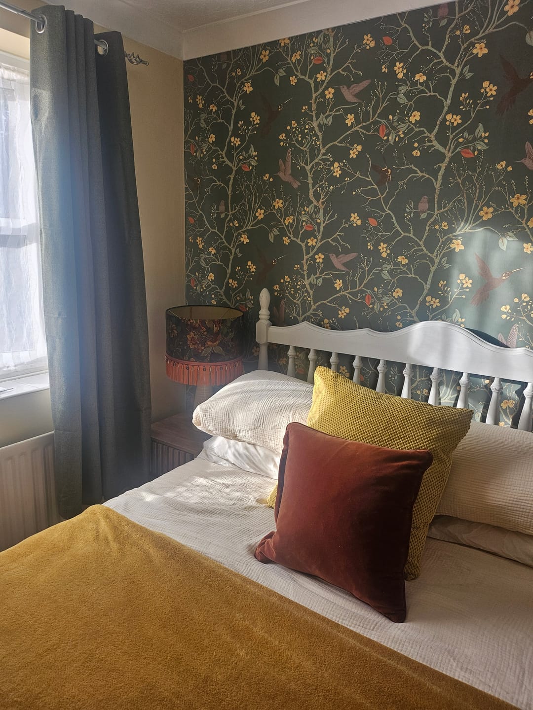 Customer photo review of Derora - Chinoiserie Trees, Birds & Flowers Peel & Stick Wallpaper