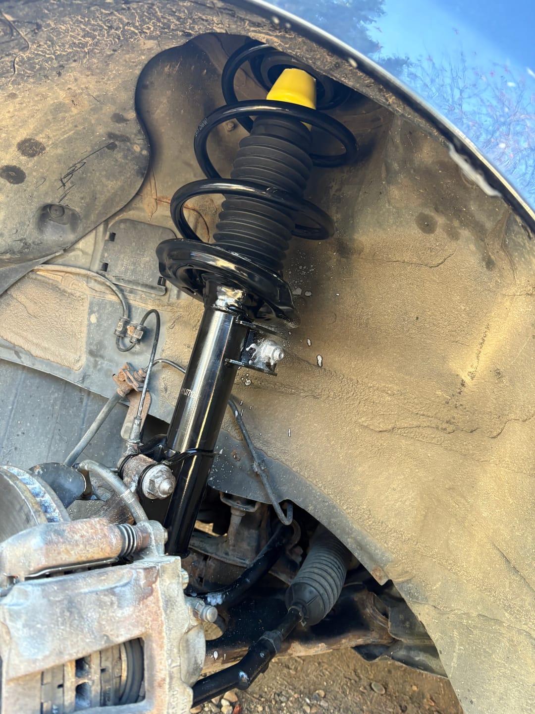 Customer photo review of Front Complete Shocks Strut And Coil Spring Assemblies Kit For Hyundai Sonata Kia Optima K78A-100365