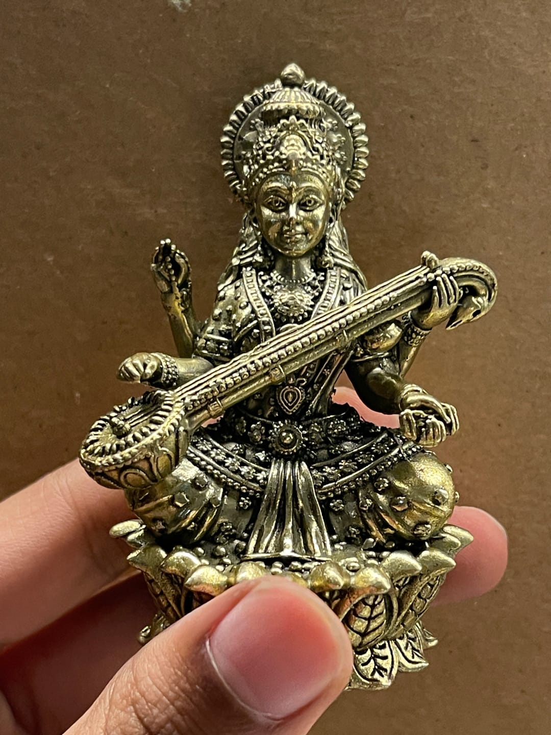 Customer photo review of Saraswati Ji Brass Idol | Vastu Remedy for Wisdom, Learning & Artistic Growth | 3–6 Inch | 110–900 g