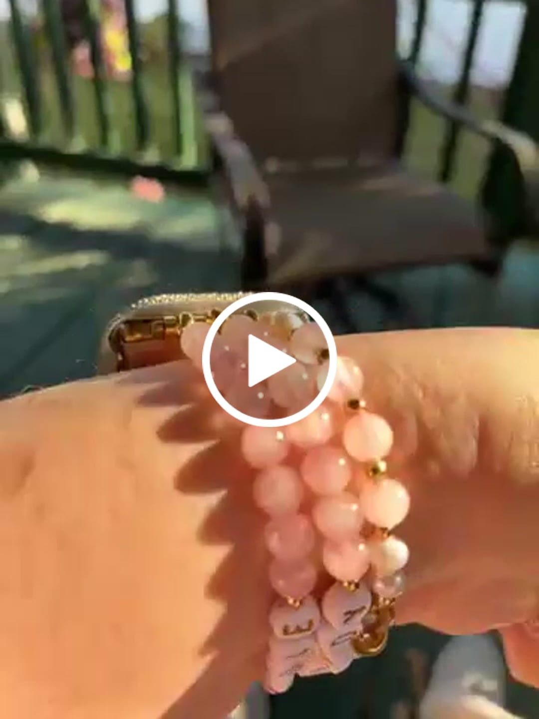 Customer video review of Holiday Gem Stretch Apple Watch Strap