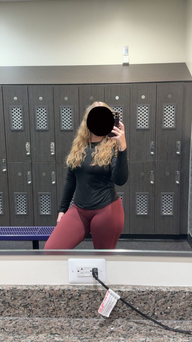 Customer photo review of W215 Vital Flare Pants