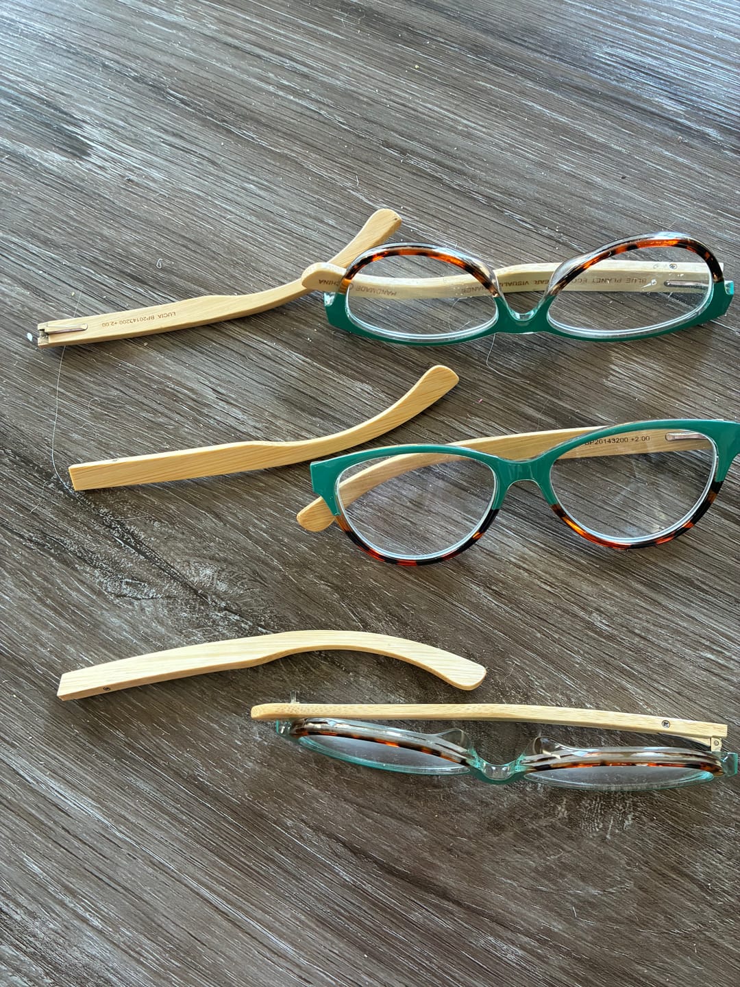 Customer photo review of LUCIA READERS