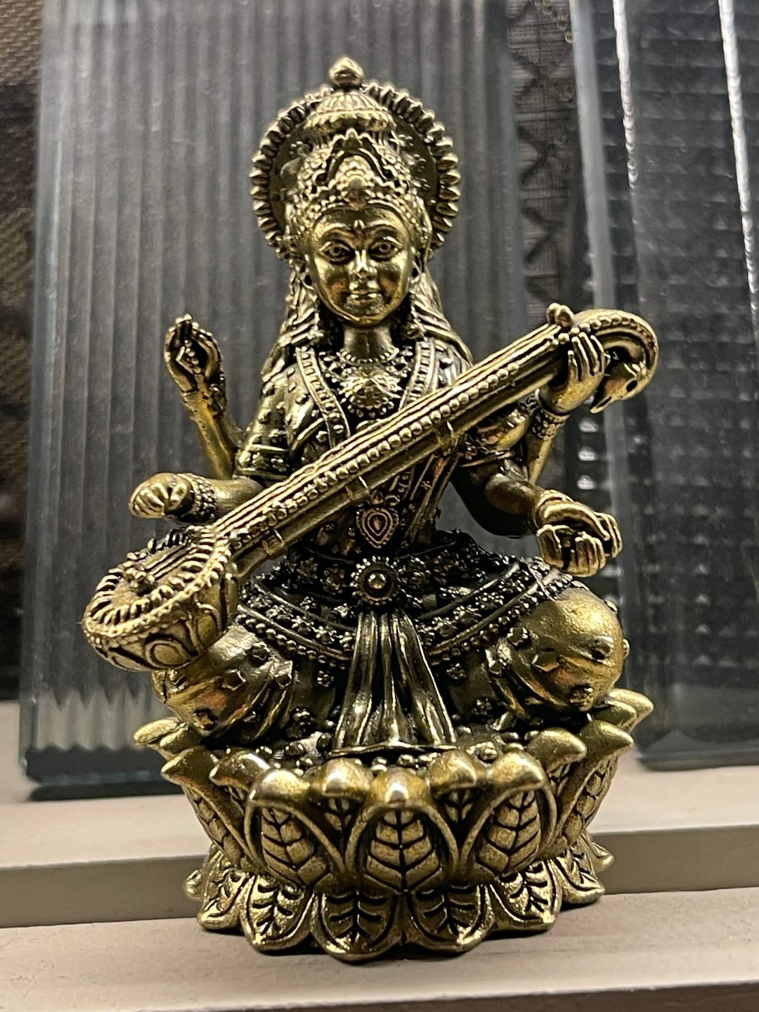 Customer photo review of Saraswati Ji Brass Idol | Vastu Remedy for Wisdom, Learning & Artistic Growth | 3–6 Inch | 110–900 g