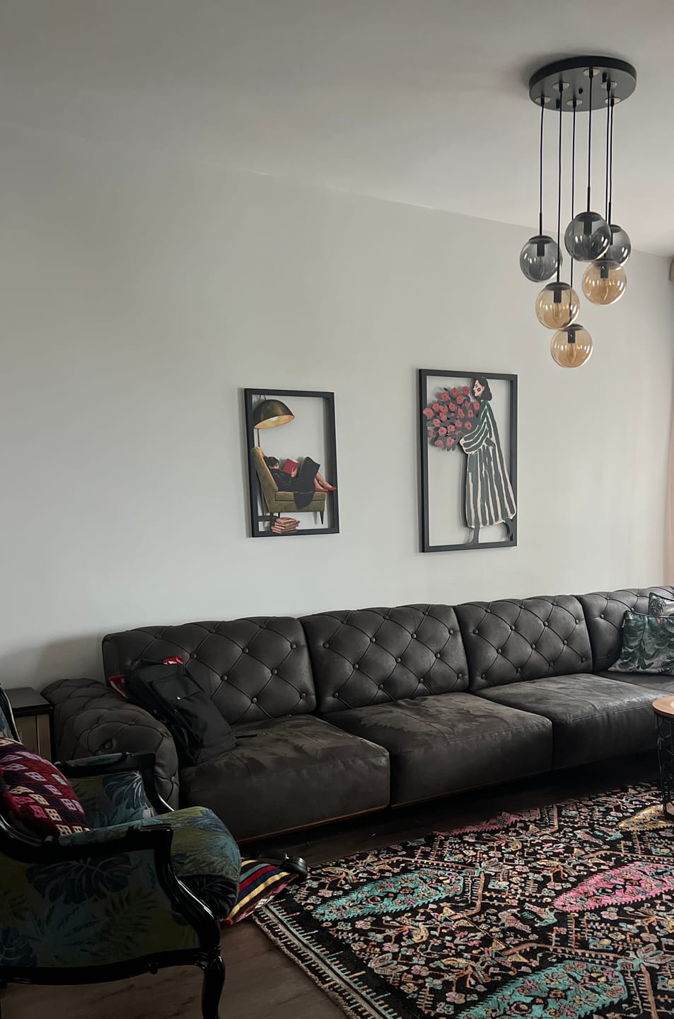 Customer photo review of Rose Lady Metal Tablo