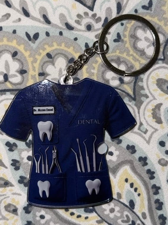Customer photo review of Personalized Dentist Uniform Custom Name Acrylic Keychain