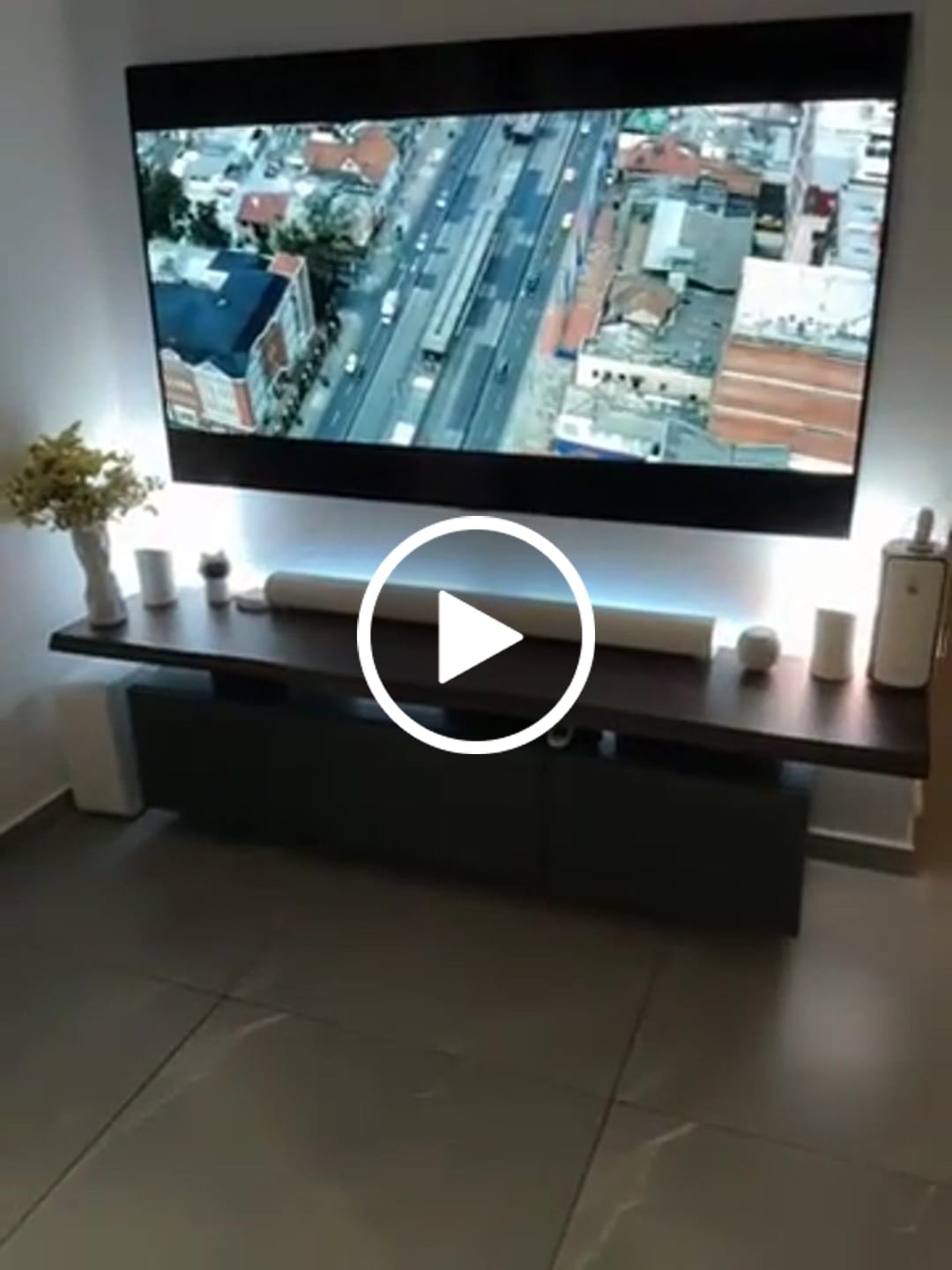 Customer video review of Philips Hue Play Wall Washer – ערכת זוג (2 יחידות) - White