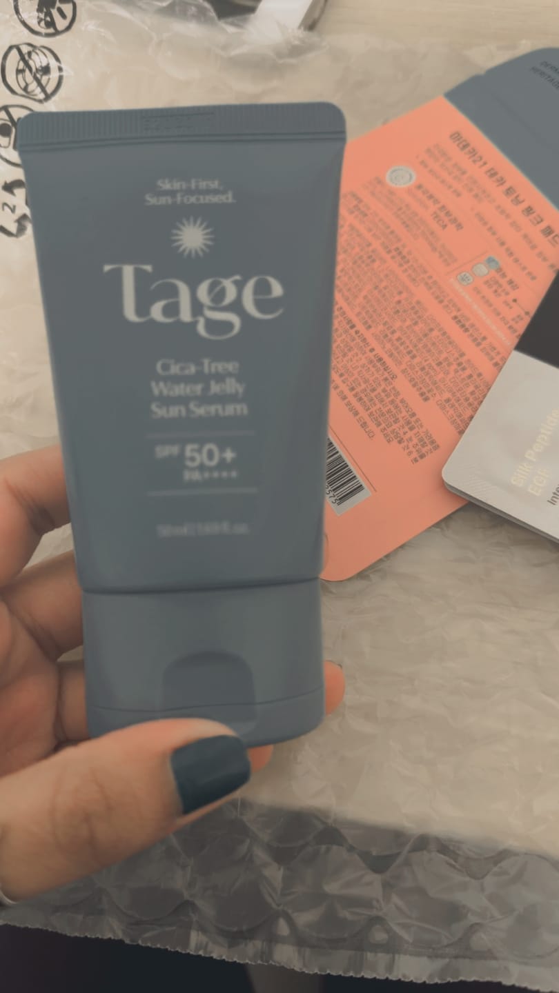 Customer photo review of [Tage] Cica-Tree Water Jelly Sun Serum 50ml