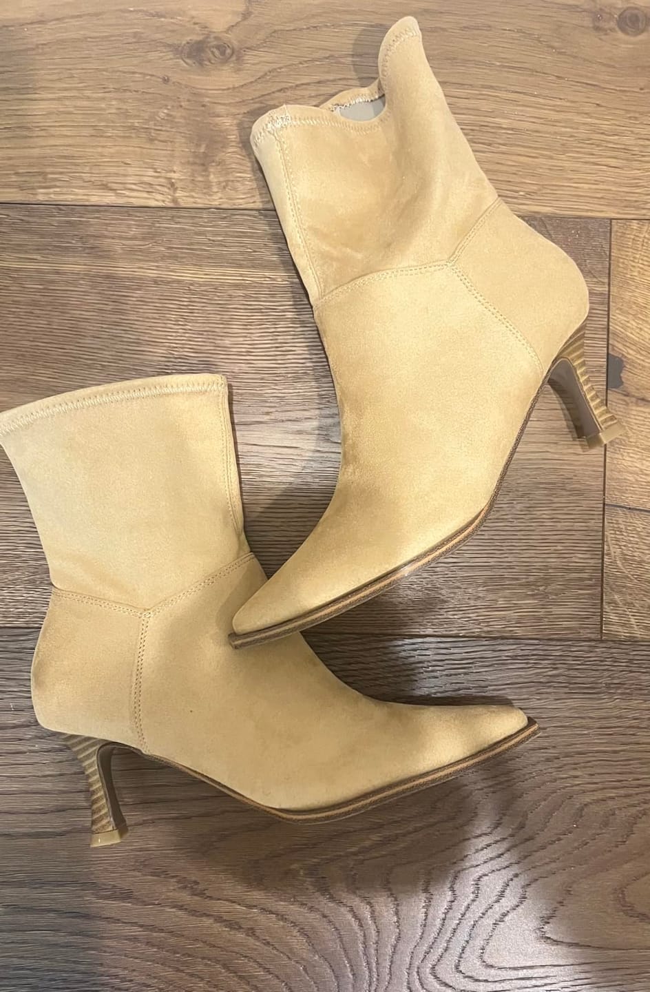 Customer photo review of Coutgo Womens Faux Suede Ankle Boots with Pointed Toe and Kitten Heels