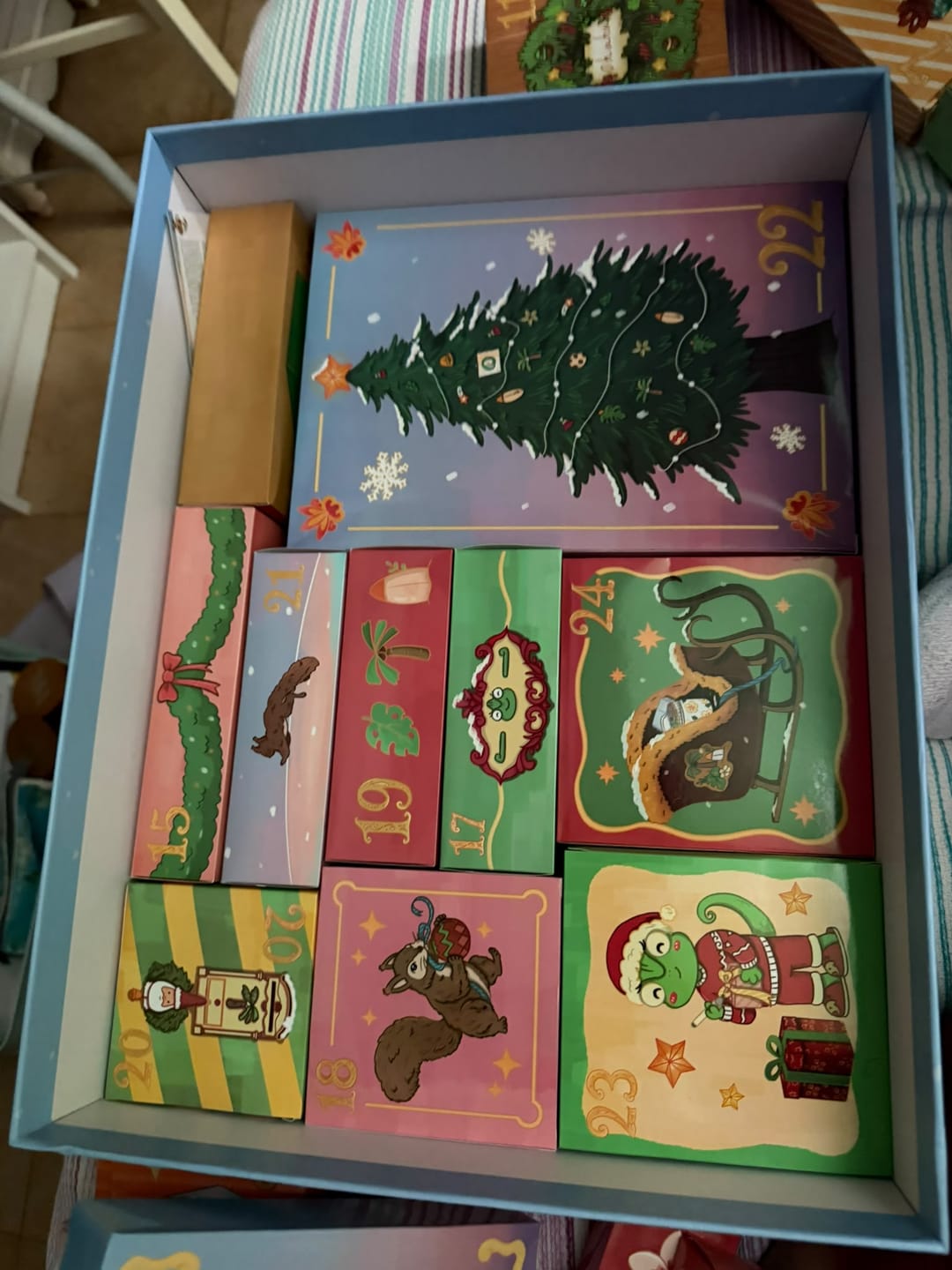 Customer photo review of Ohuhu Christmas Advent Calendar 2026, 24 Days Countdown Gift Kit