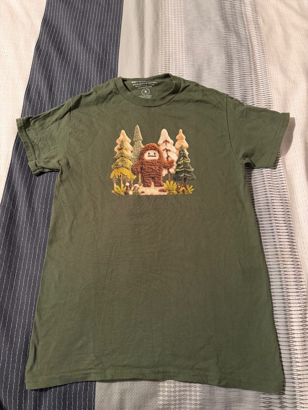 Customer photo review of T-Shirt Sasquatch Effet Patch