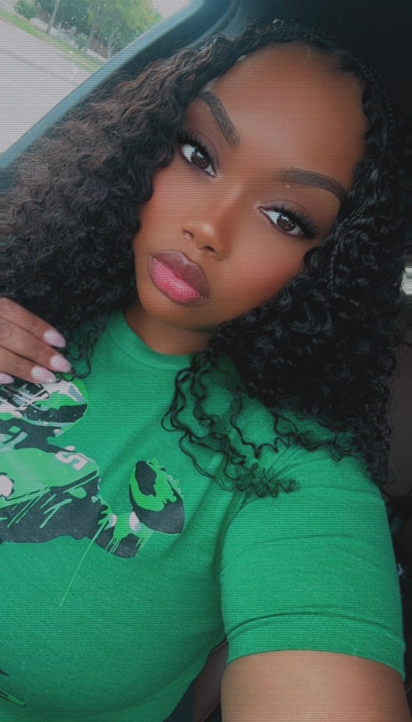Customer photo review of Ywigs Burmese Water Curly Human Crochet Hair