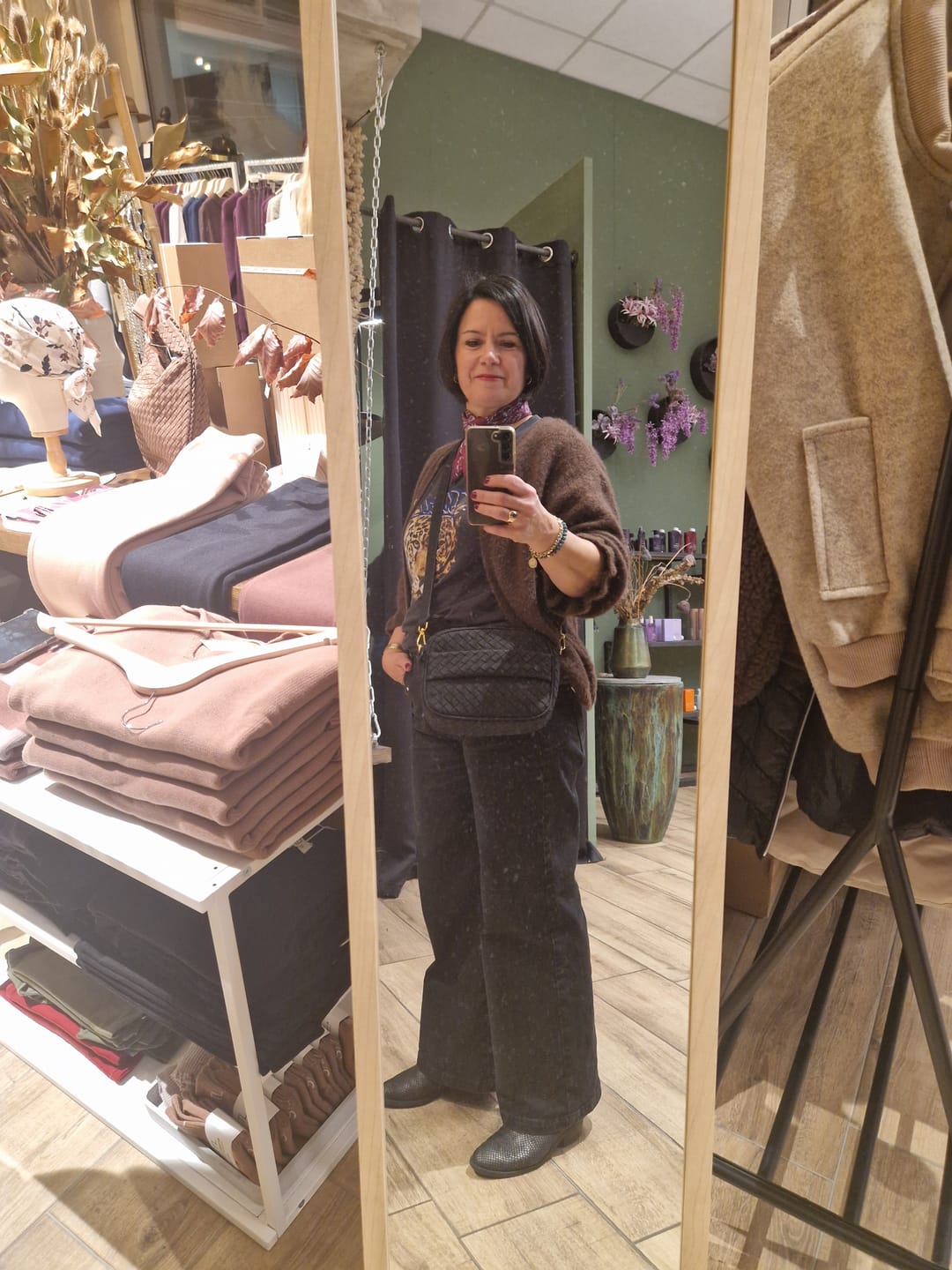 Customer photo review of Jeans Straight-Leg Fit black