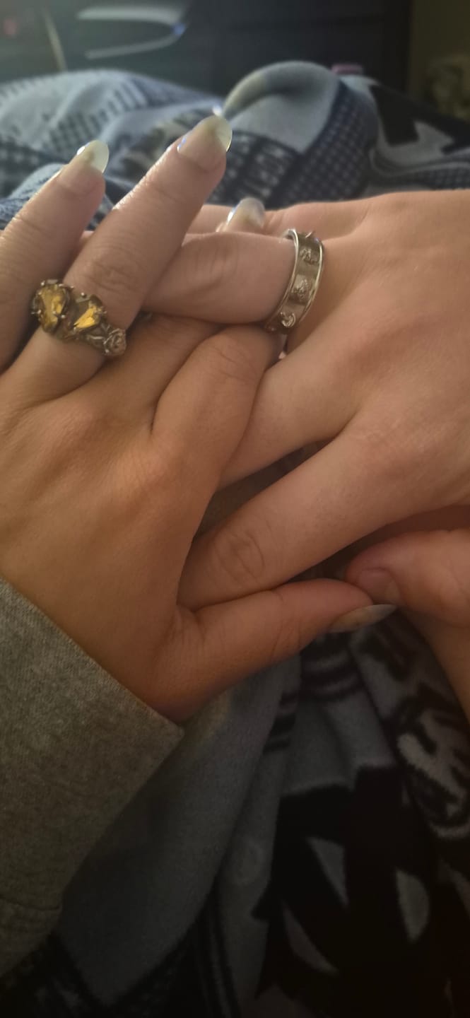 Customer photo review of PSYCHEDELIC LOVE RING